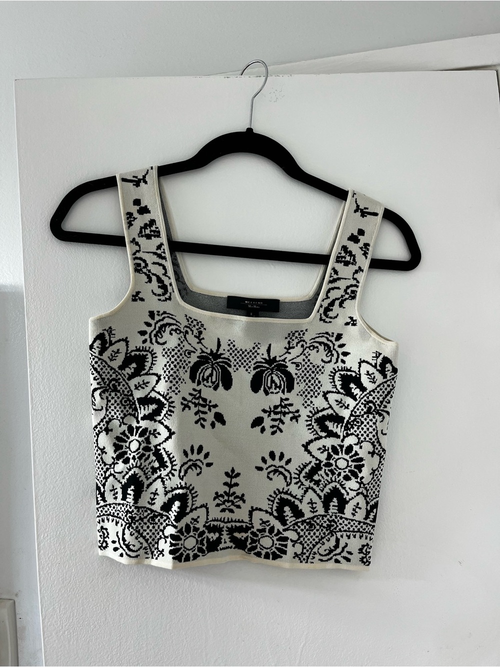 MaxMara Black and Cream Floral Knit Crop Top